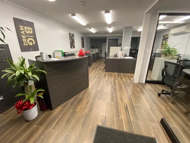 Century21 Metro-Star Picture 3