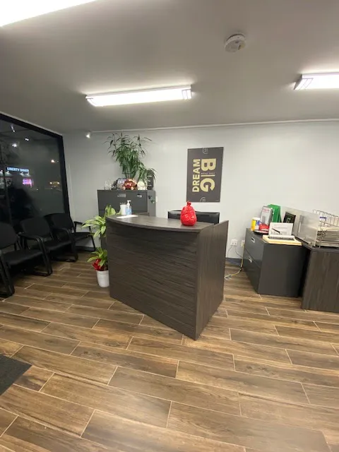 Century21 Metro-Star Picture 9