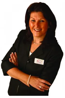 Pam Dickman, Associate Real Estate Broker: Keller Williams Picture 1