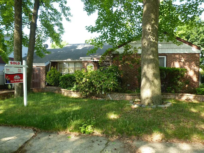 Alex Baron Realtor at Keller Williams Real Estate Picture 10