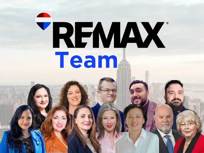 RE/MAX Team - Flushing Picture 4