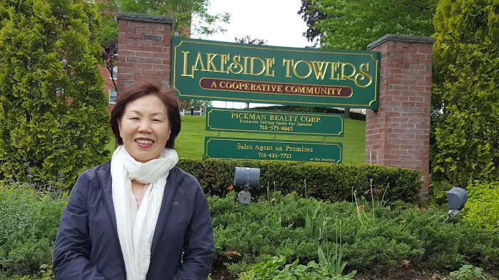 Lakeside Towers Corporation Picture 10