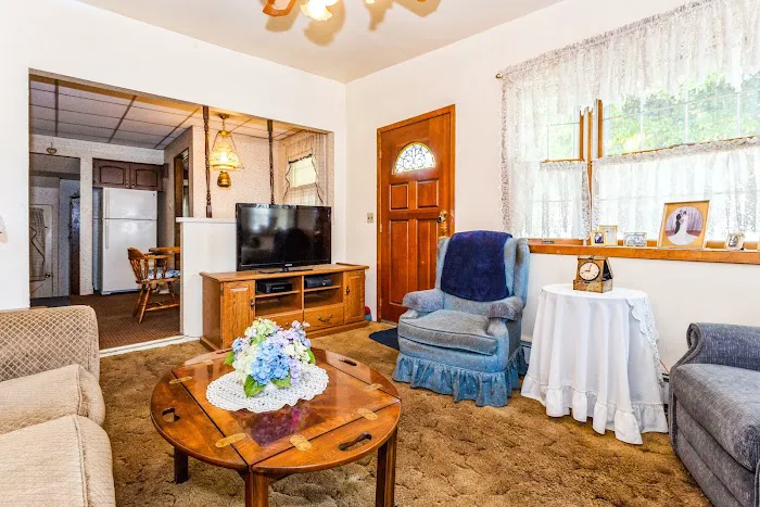 Eduard Niyazov REALTOR Picture 4
