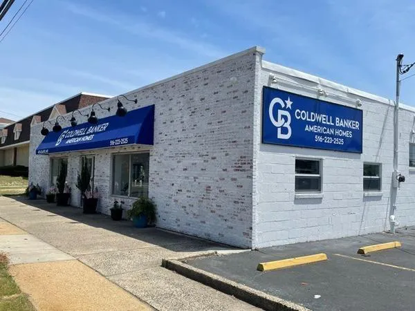 Coldwell Banker American Homes Picture 3
