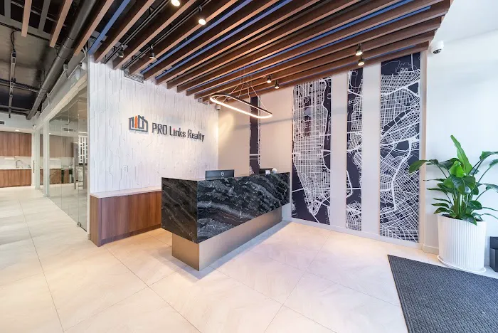 P R O Links Realty Picture 5
