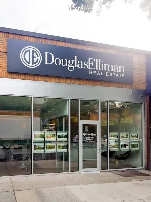 Douglas Elliman Real Estate Picture 3
