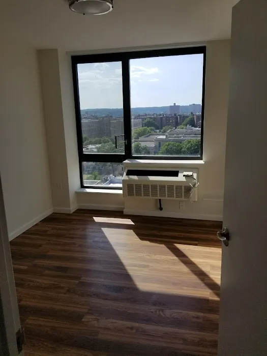 AXE REALTY NYC LLC Picture 3