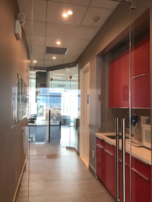 F & G New York Realty Picture 2