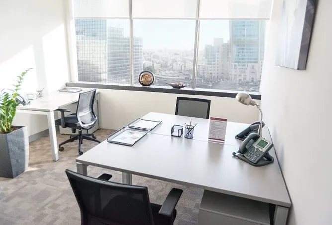 Modern Coworking & Office Space LI Mineola Picture 4
