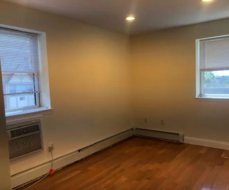 Goldilocks Real Estate