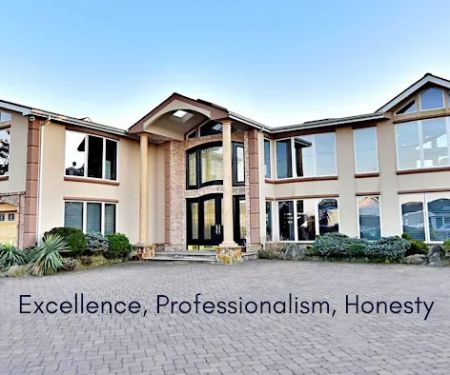 ARHOUSE Realty