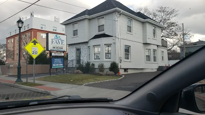 Fave Realty Picture 1