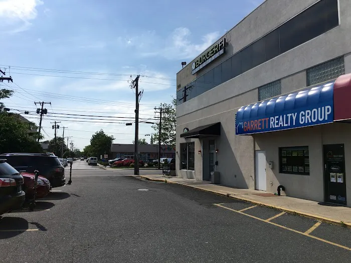 Garrett Realty Group Picture 1