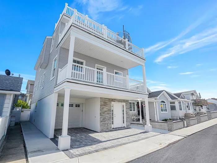 Stonegate Real Estate Picture 1