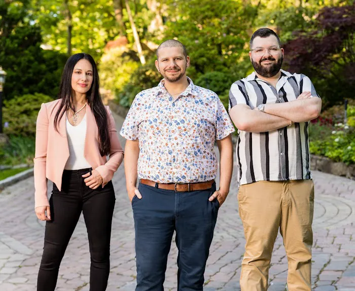 The Aaron and Geoff Team at Compass - Bronx Real Estate Agent Picture 2