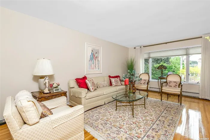 Sze Guan Tan Real Estate Salesperson Picture 1
