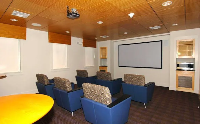 Avalon Westbury Picture 10