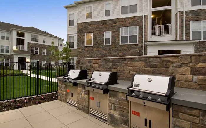 Avalon Westbury Picture 8