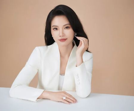 Lina Shi