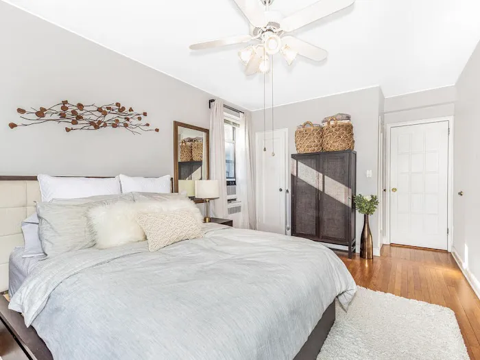 Esther Zimet - EZ Premier Realty, LLC Picture 4