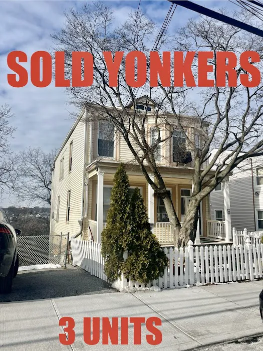 BROADWAY REAL ESTATE LLC Picture 7