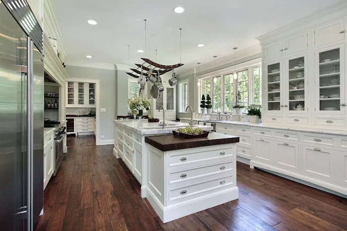 Alexander Madison Realty Picture 2