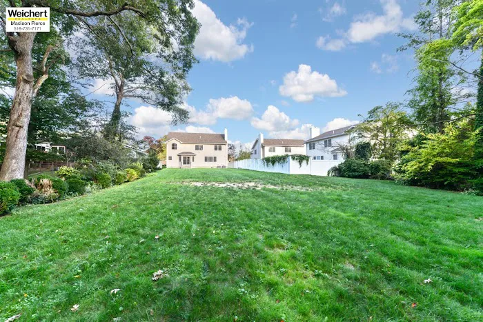 Madison Pierce Real Estate Picture 5