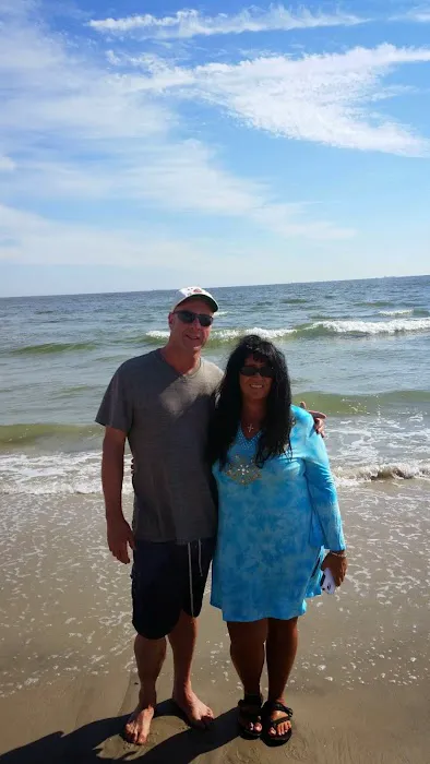 Long Beach Realty Picture 1