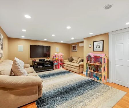 Michael A. Gregoretti, Realtor