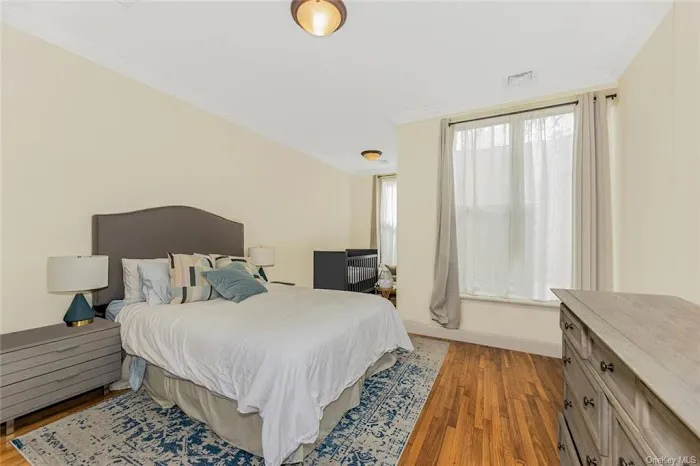 Your Home Sold Guaranteed Realty - Besmatch Picture 5