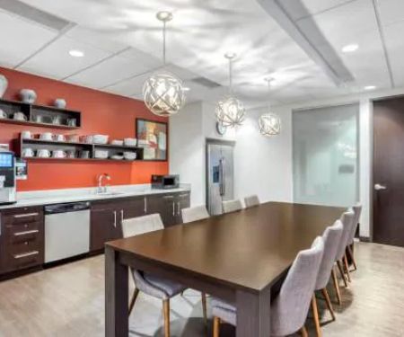 Regus Hicksville