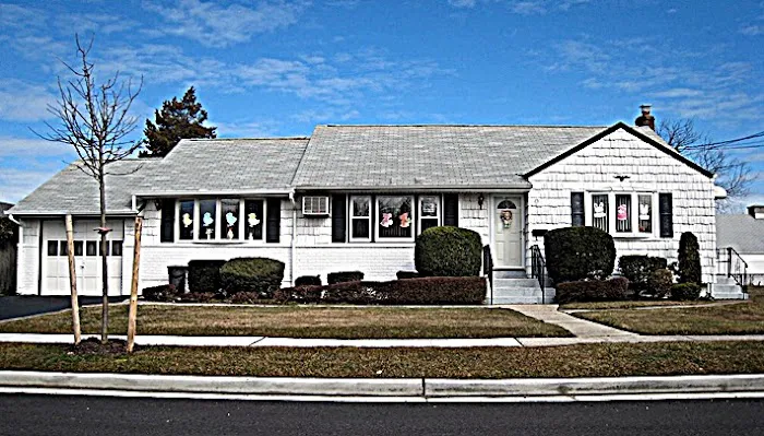 Donovan Brothers Realty Inc. Picture 5