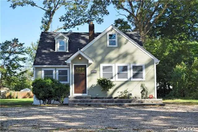 New Island Investments Corp. Picture 8