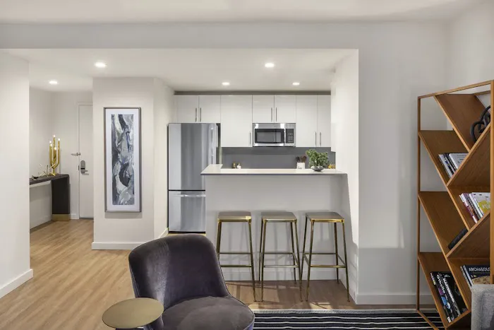 Sawyer Place Picture 4