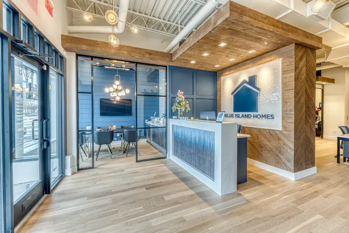 Blue Island Homes Picture 1