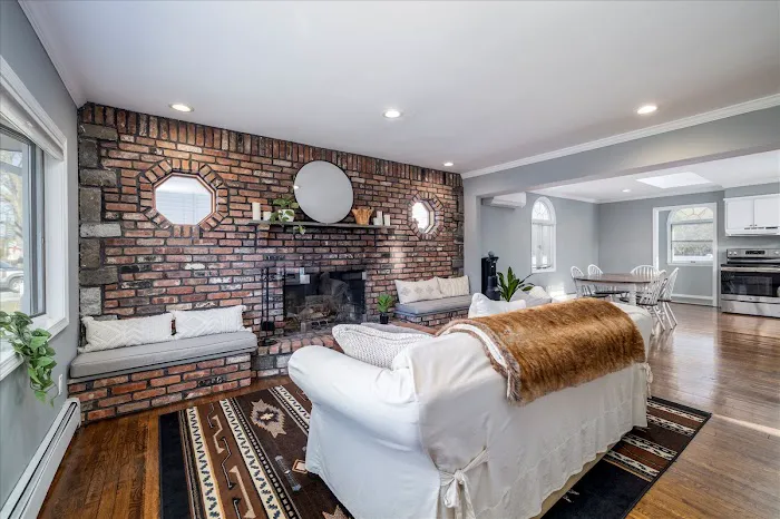 IAQUINTA REAL ESTATE Picture 6