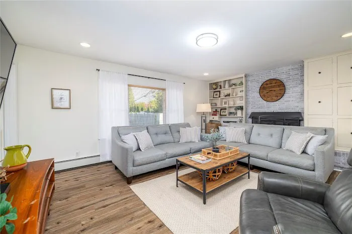 IAQUINTA REAL ESTATE Picture 5
