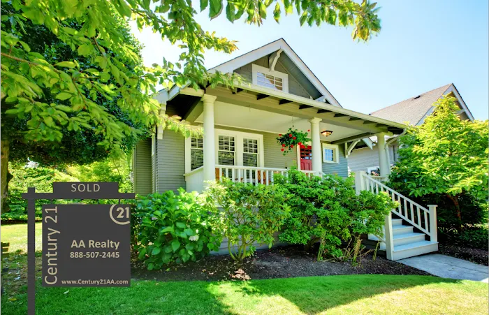 Century 21 AA Realty Picture 4