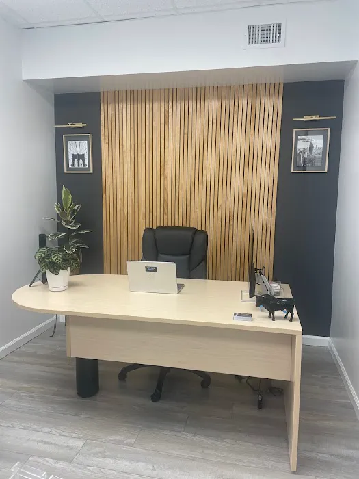 Real Broker NY Picture 3