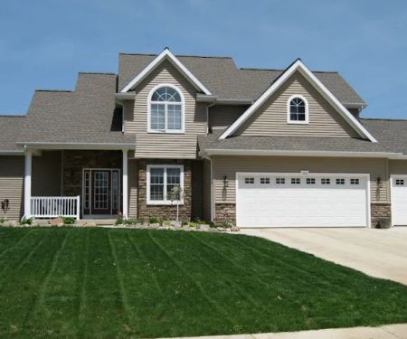 Autumn Realty