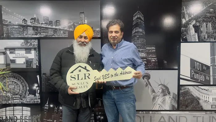 Sun Lux Realty Picture 3