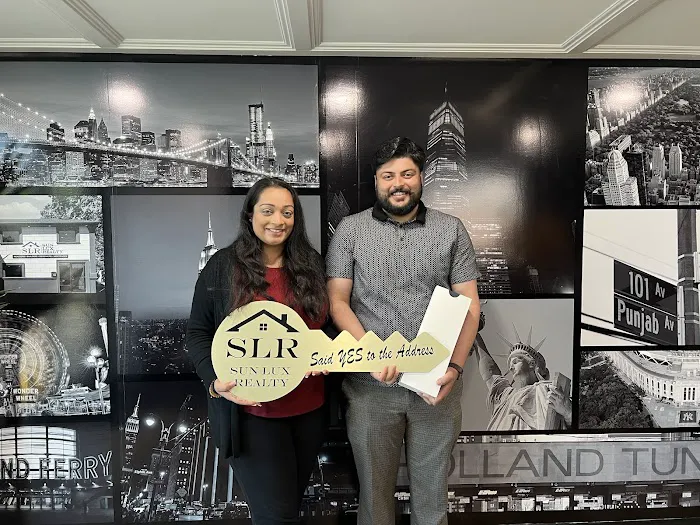 Sun Lux Realty Picture 8
