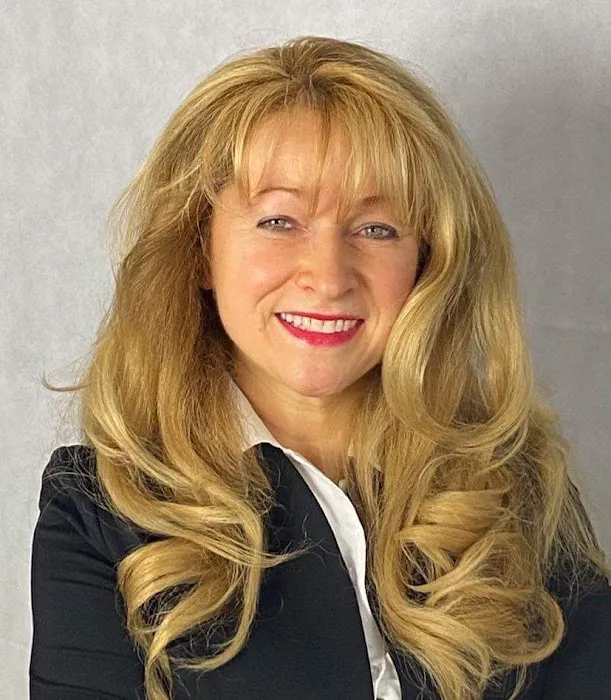 Stonington Realty LLC, Debra A Chiappetta RE Broker Picture 3