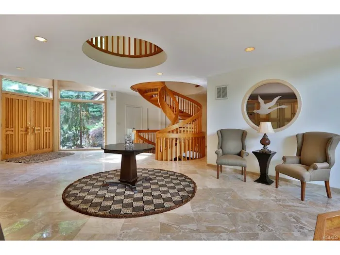 The Cutler Real Estate - Team Picture 1