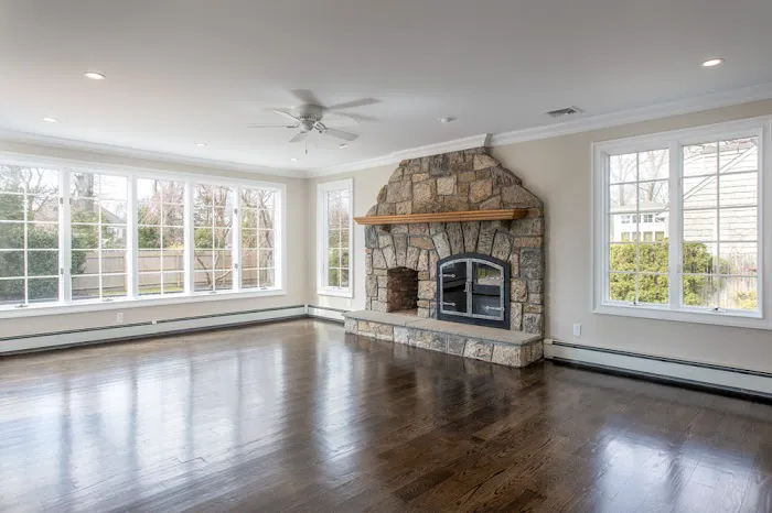 Renovation Realty Picture 1