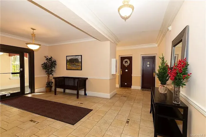 472 Gramatan Avenue Owners Inc Picture 1