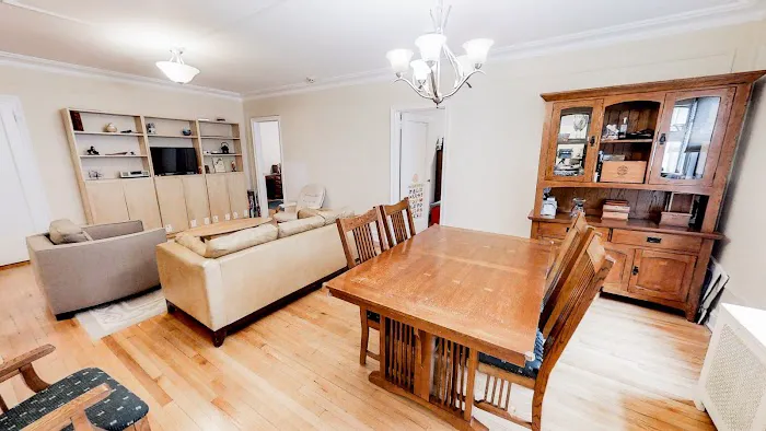 Fleetwood Realty Picture 2