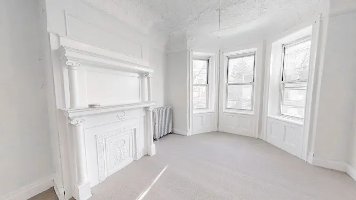 Fleetwood Realty Picture 10