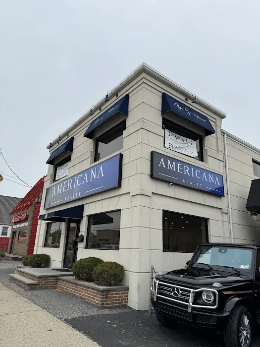 Americana Realty Group Picture 2