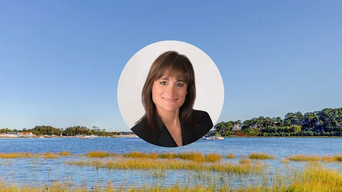 Lisa Kelly - Real Estate Picture 1